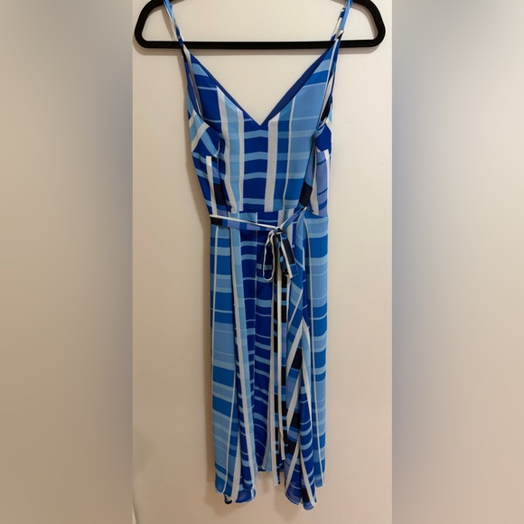 Allison Joy Blue and White Plaid Midi Dress - Picture 4 of 5